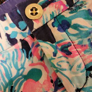 Lilly Pulitzer Buttercup Stretch Shorts Size 2